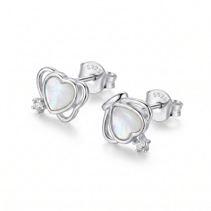 elegant-crown-heart-earrings_01_Product-White