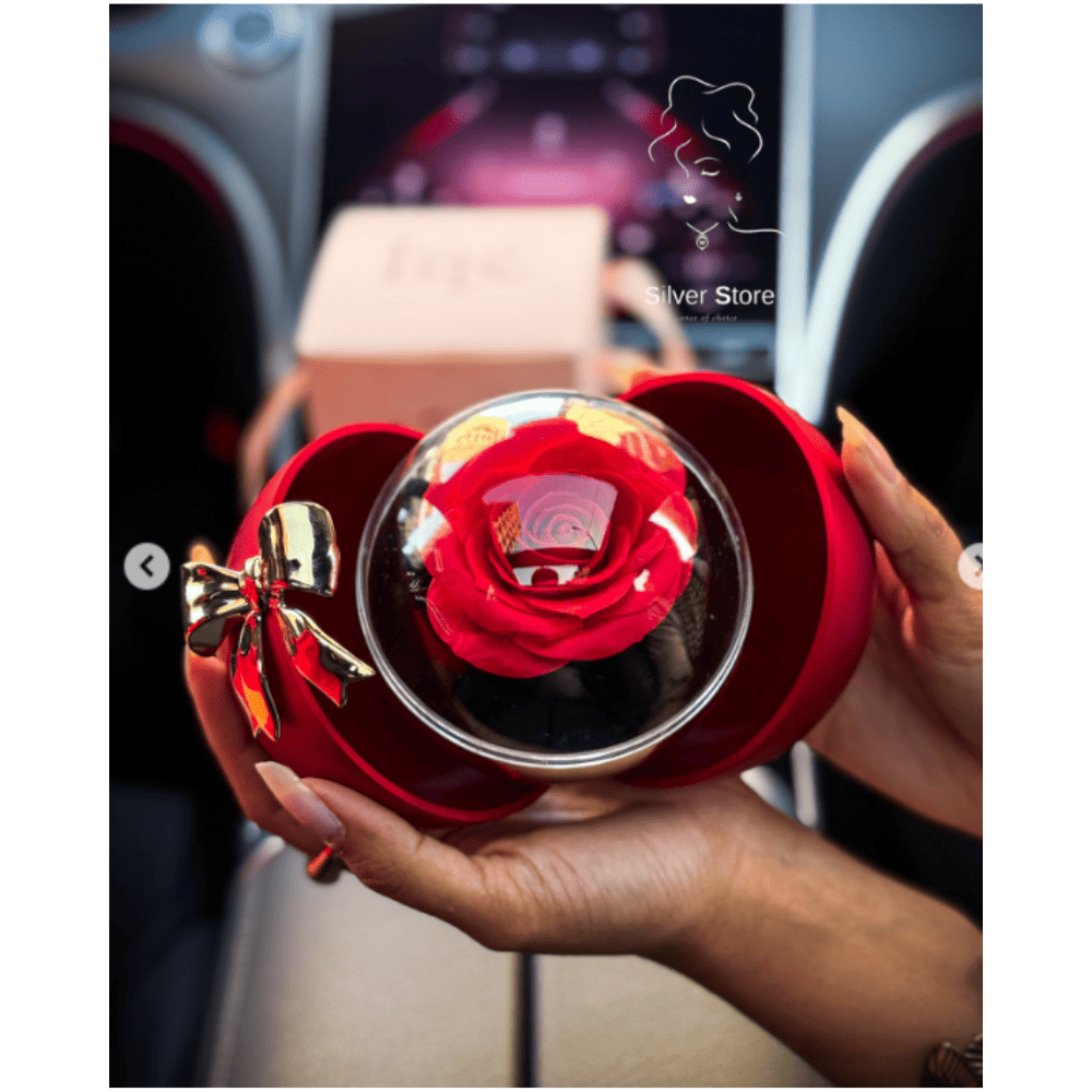 Queen of Heart Ring