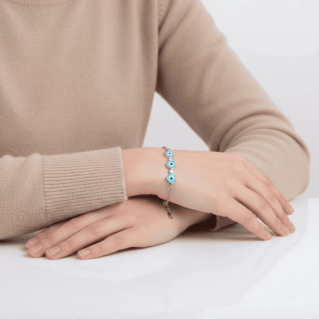 The Evil Eye Heart Bracelet