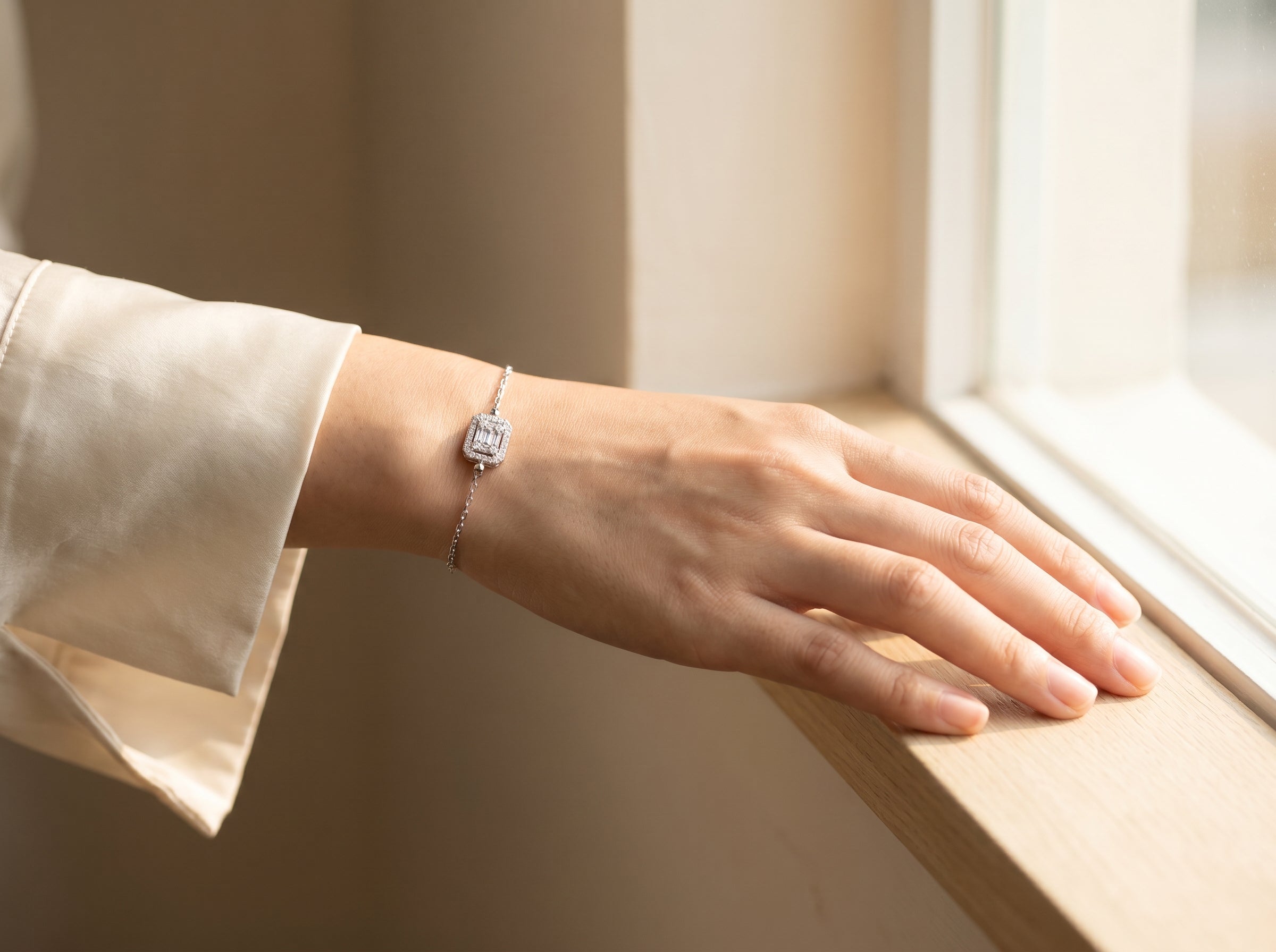 The Square Halo Bracelet