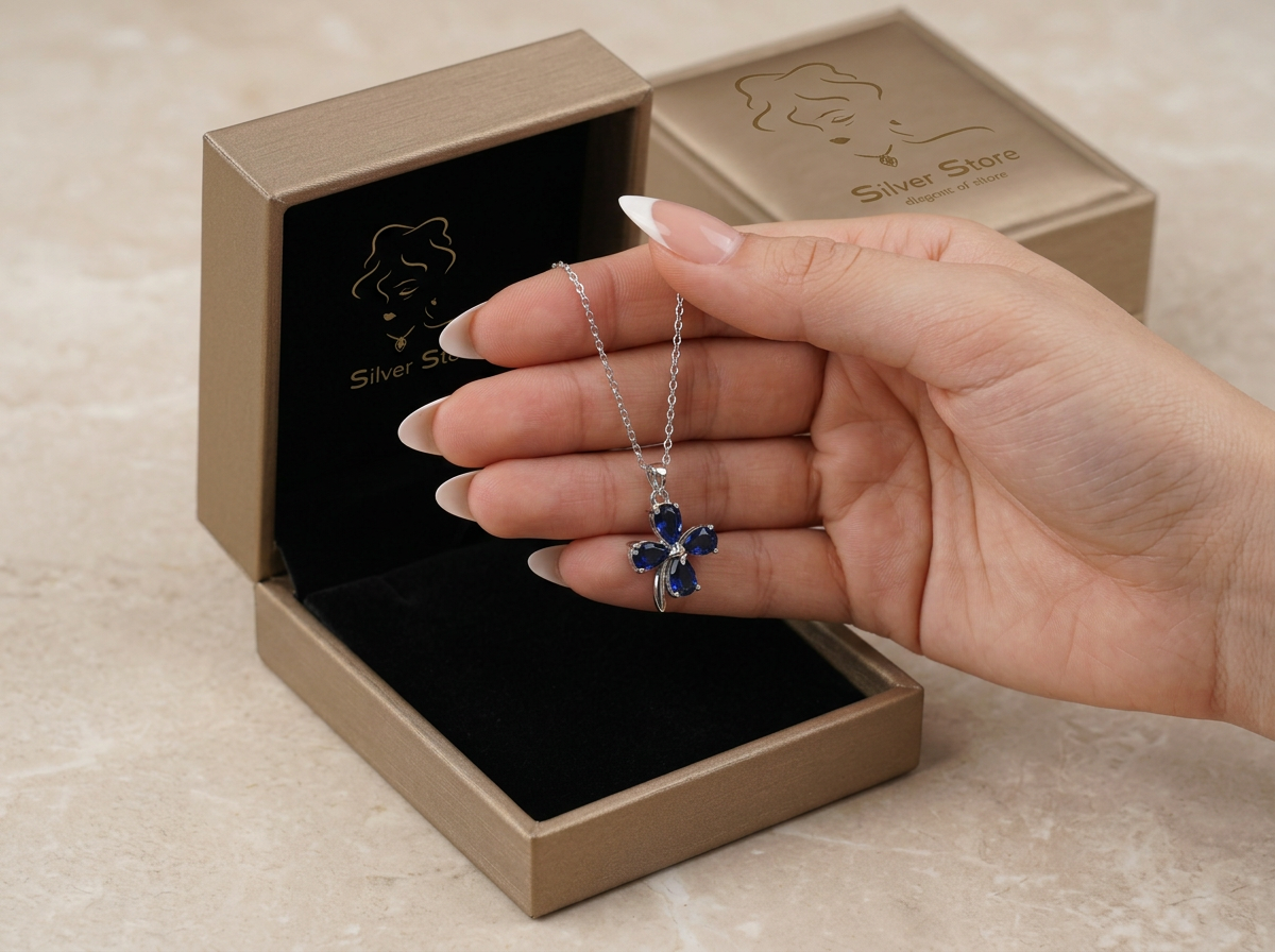 Midnight Clover Silver Necklace