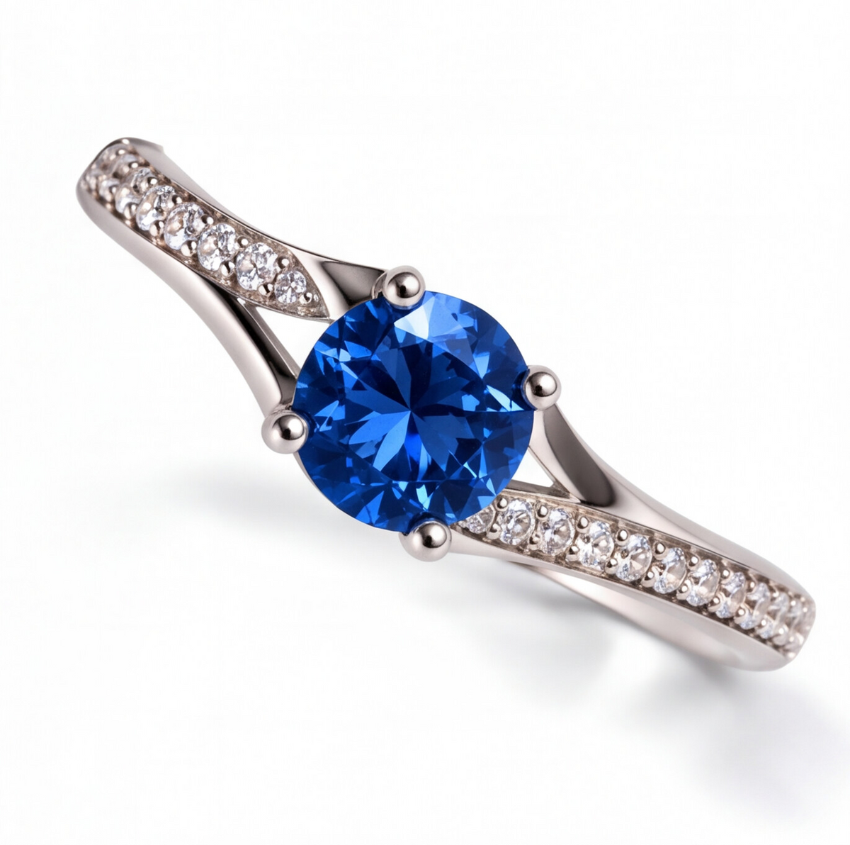 Glamorous Circle Stone Silver Ring