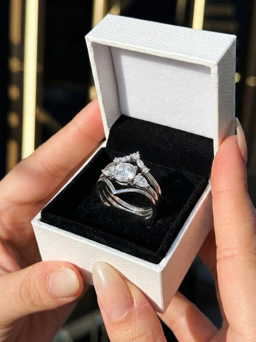 round-crystal-silver-ring_04_Packaging