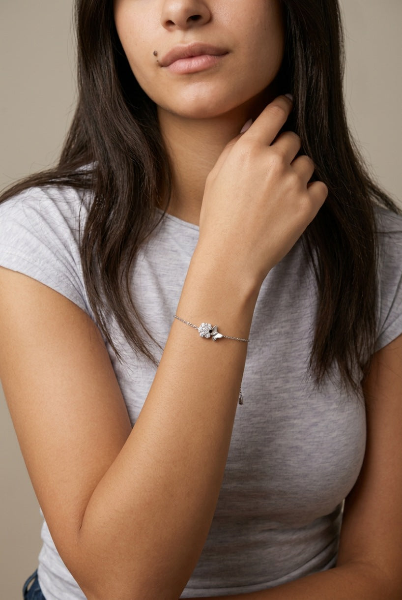 the-spring-blossom-bracelet_02_Model-Wide