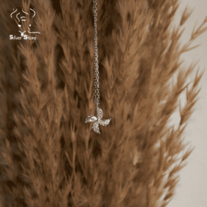 Queen Necklace